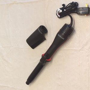 BRAND NEW Revlon One-Step Blowout Curls